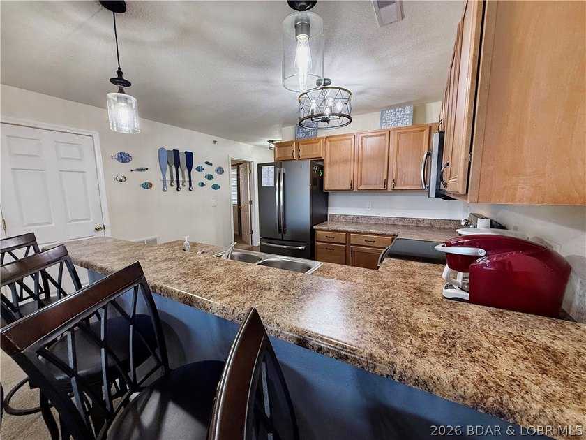 Wake up to stunning lake views and enjoy effortless Ozarks - photo 5