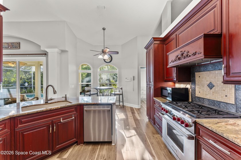 Resort-style living awaits in the gated community of Baytree! - photo 15