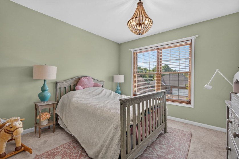 ## Luxury Meets Serenity in Mill Creek: A Waterfront Masterpiece - photo 23