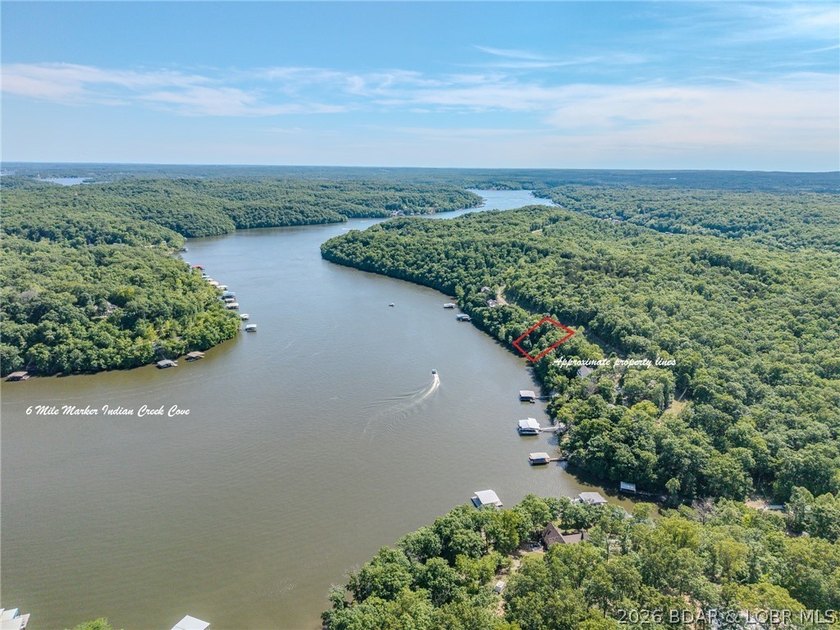 If you are looking for a big quiet cove with deep water, and a - photo 3