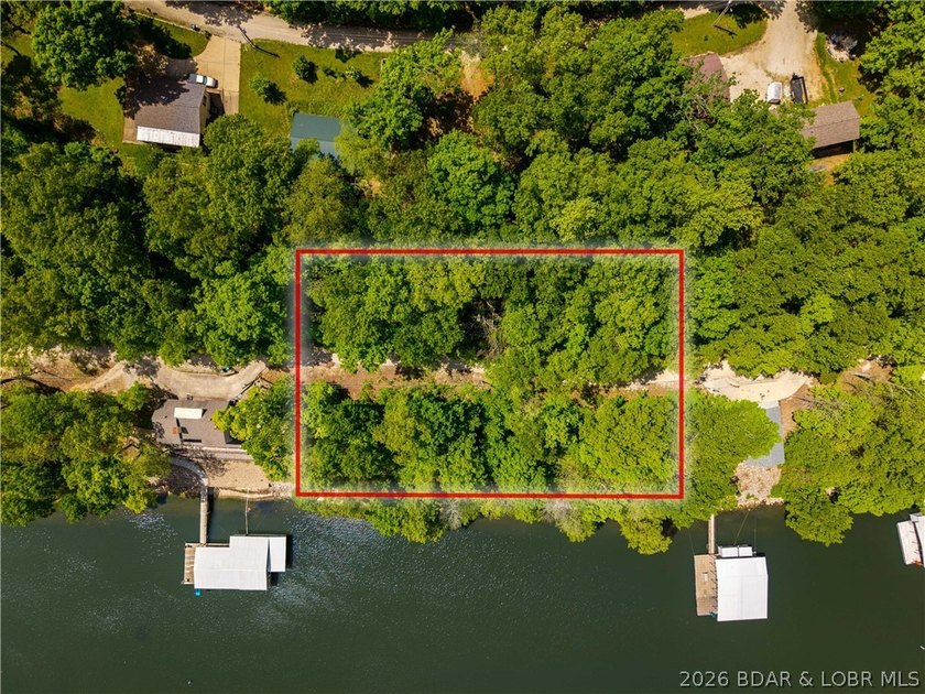 GREAT VIEW OF A LARGE COVE...(240 Lineal Feet) of lakefront - photo 2