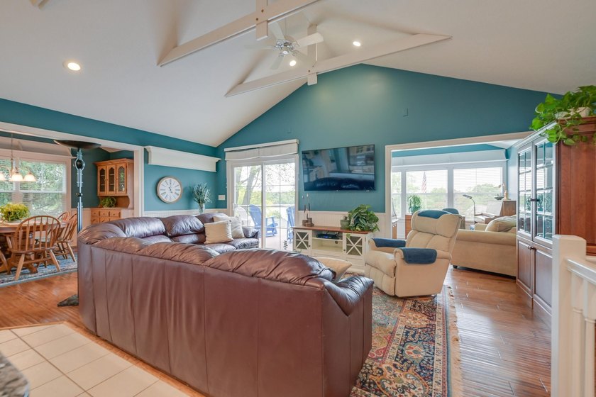 Absolutely stunning 4 Bedroom Ranch Home nestled in the highly - photo 13