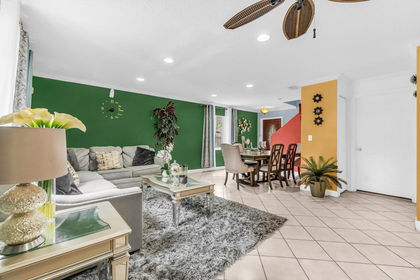 Welcome to this spacious three-bedroom, two-and-a-half-bath - photo 13