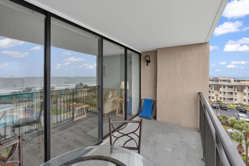 So you say you've been looking for an oceanfront condo that - photo 25