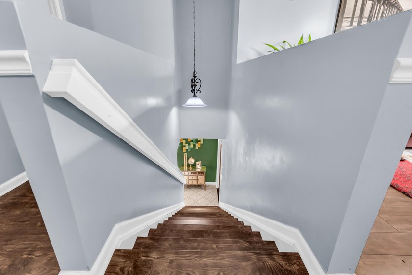 Welcome to this spacious three-bedroom, two-and-a-half-bath - photo 28