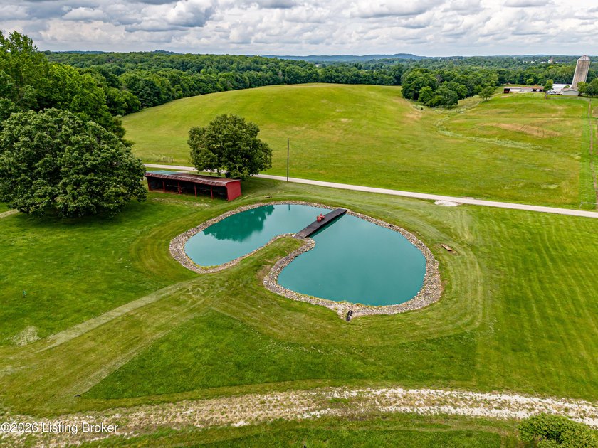 Previously part of McCubbins Farm, this is a dream come true! - photo 32