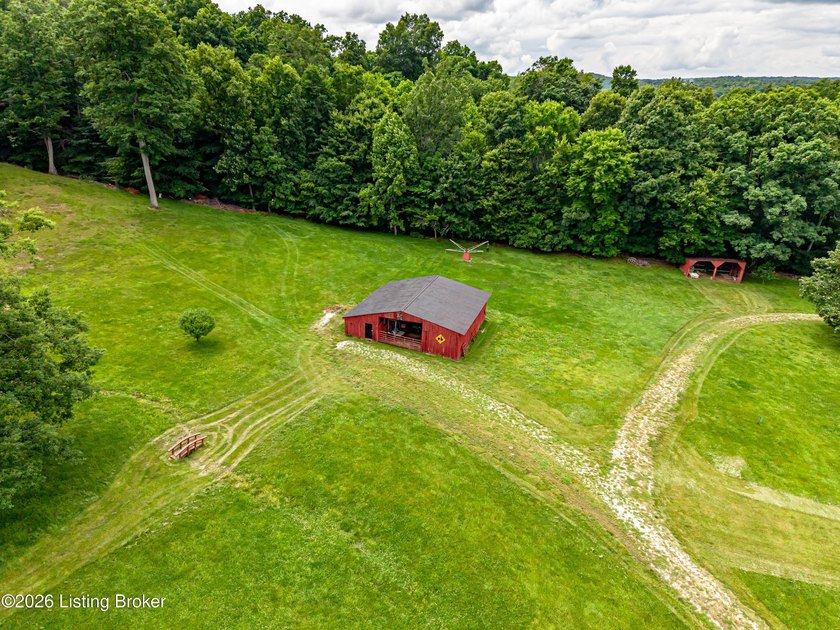 Previously part of McCubbins Farm, this is a dream come true! - photo 34