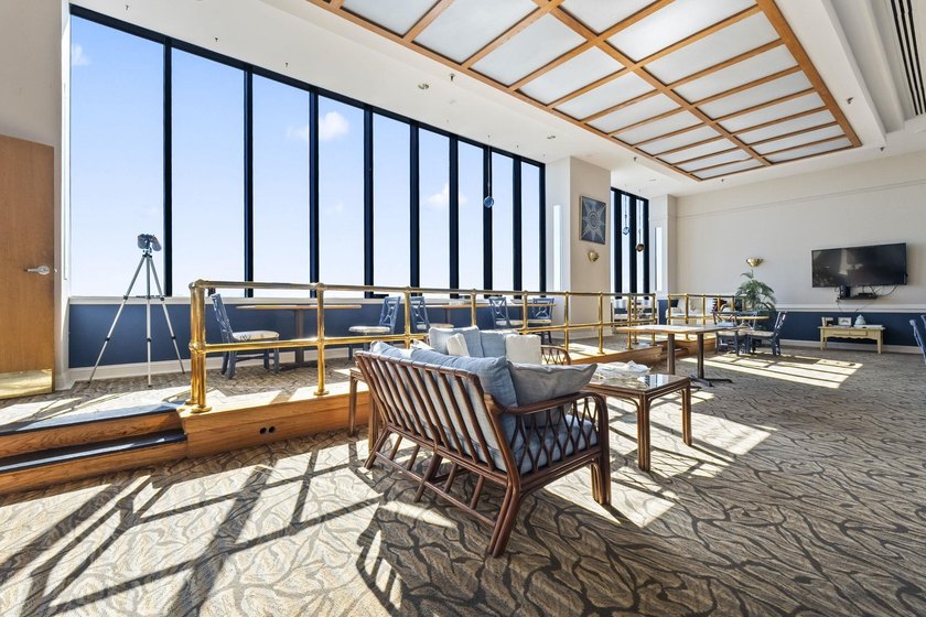 So you say you've been looking for an oceanfront condo that - photo 35