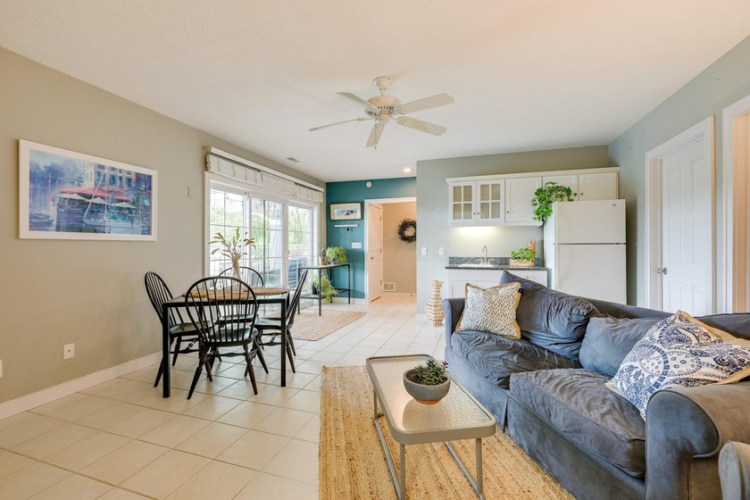 Absolutely stunning 4 Bedroom Ranch Home nestled in the highly - photo 38