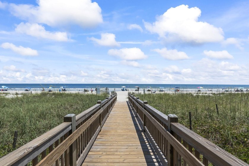 So you say you've been looking for an oceanfront condo that - photo 44