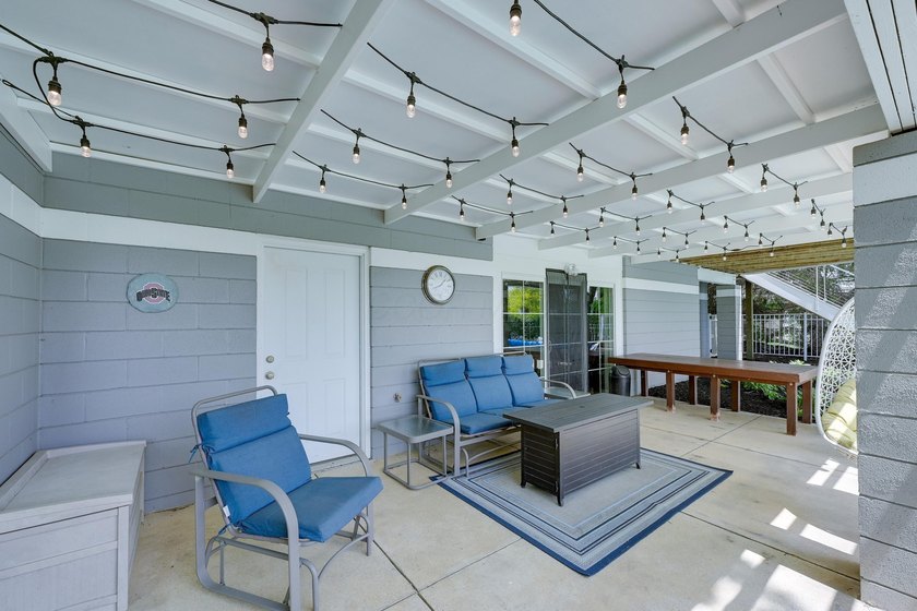 Absolutely stunning 4 Bedroom Ranch Home nestled in the highly - photo 52