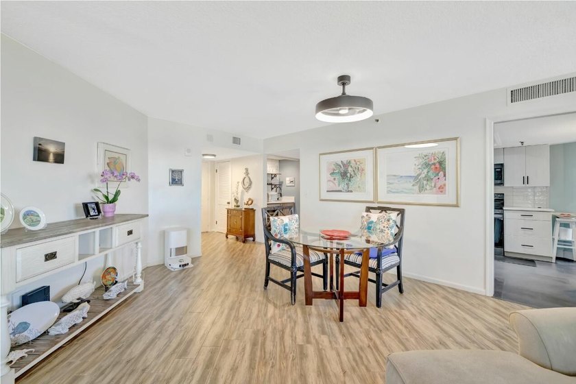 OCEAN VIEWS! Panoramic ocean views from this stunning 3 bedroom - photo 14