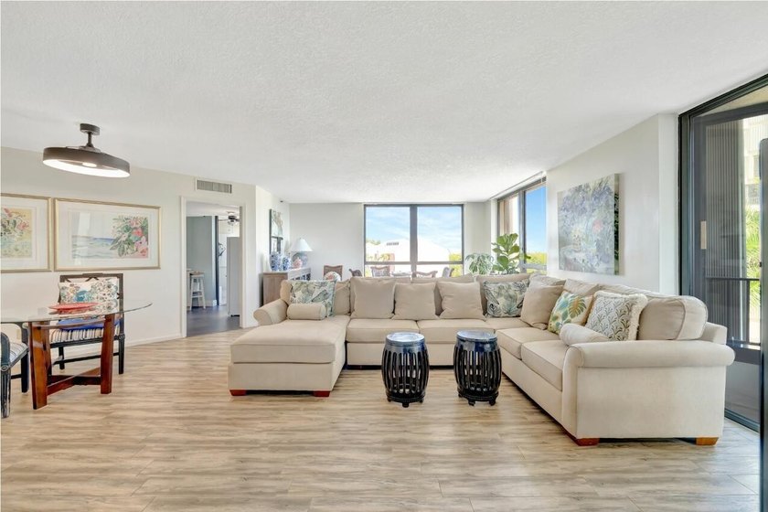 OCEAN VIEWS! Panoramic ocean views from this stunning 3 bedroom - photo 17