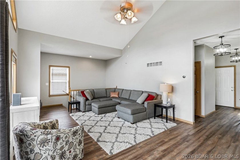 Enjoy the ultimate Lake of the Ozarks lifestyle in this - photo 6