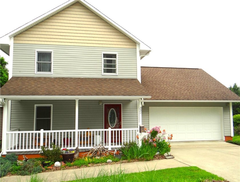 Some homes offer a place to live...this one offers a front-row - photo 2