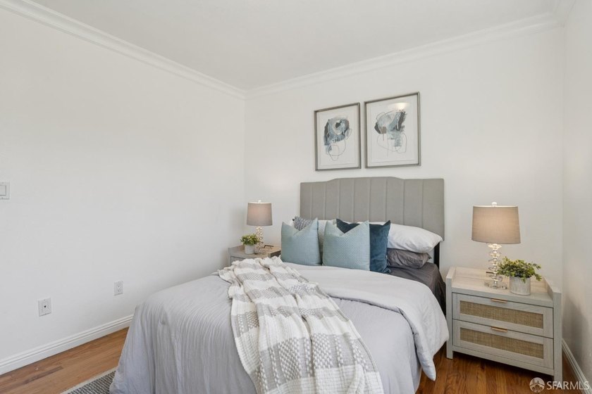 Welcome to this inviting 3-bedroom, 2-bathroom ranch-style home - photo 24