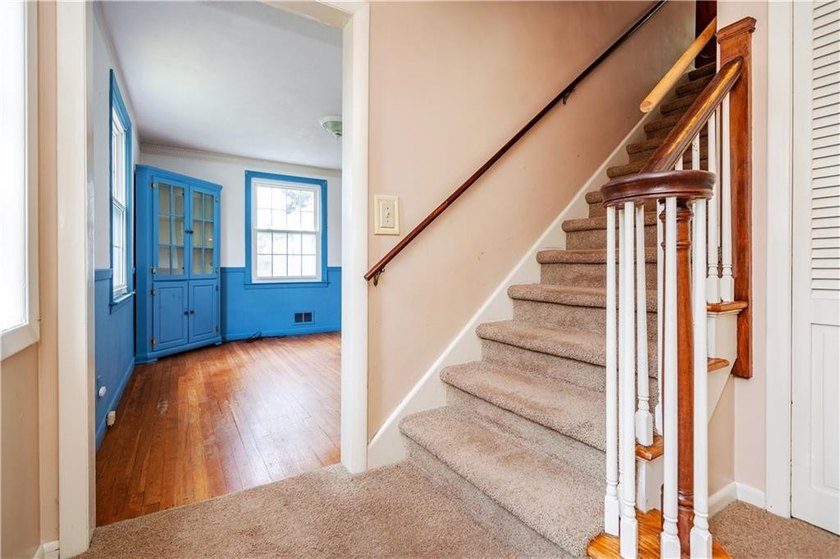 Opportunity awaits in this classic 3-bedroom, 1.1-bath Colonial - photo 32