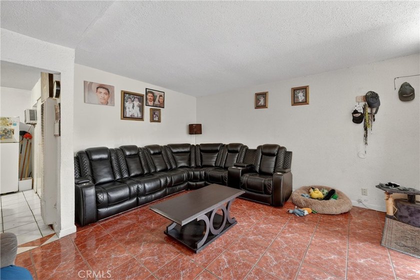 opportunity to acquire a large 4 Plex-unit All unit 3 Bedroom 2 - photo 35