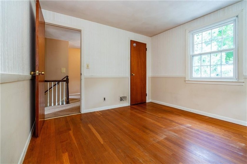 Opportunity awaits in this classic 3-bedroom, 1.1-bath Colonial - photo 43