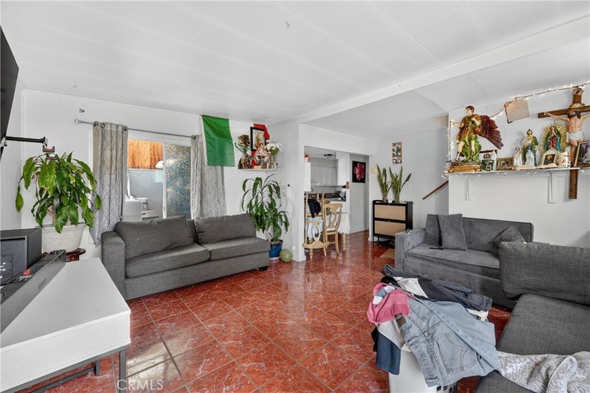 opportunity to acquire a large 4 Plex-unit All unit 3 Bedroom 2 - photo 47