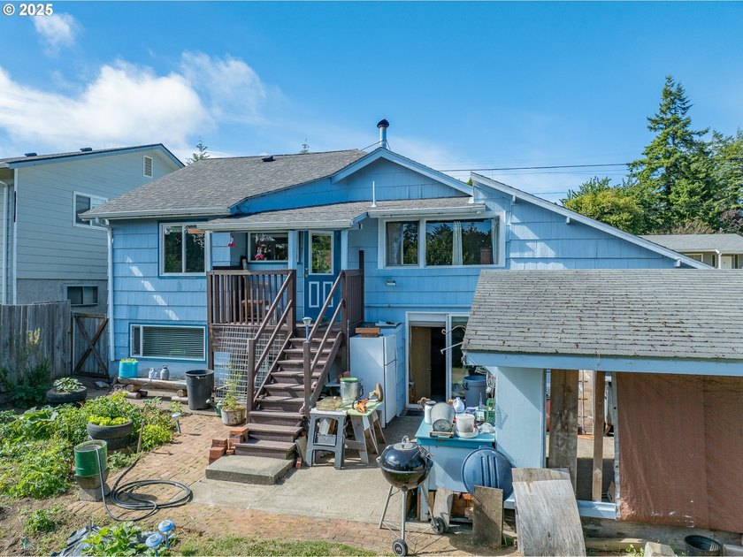 First time on the market in 47 years! This well-kept and nicely - photo 7