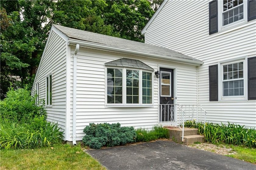 Opportunity awaits in this classic 3-bedroom, 1.1-bath Colonial - photo 48
