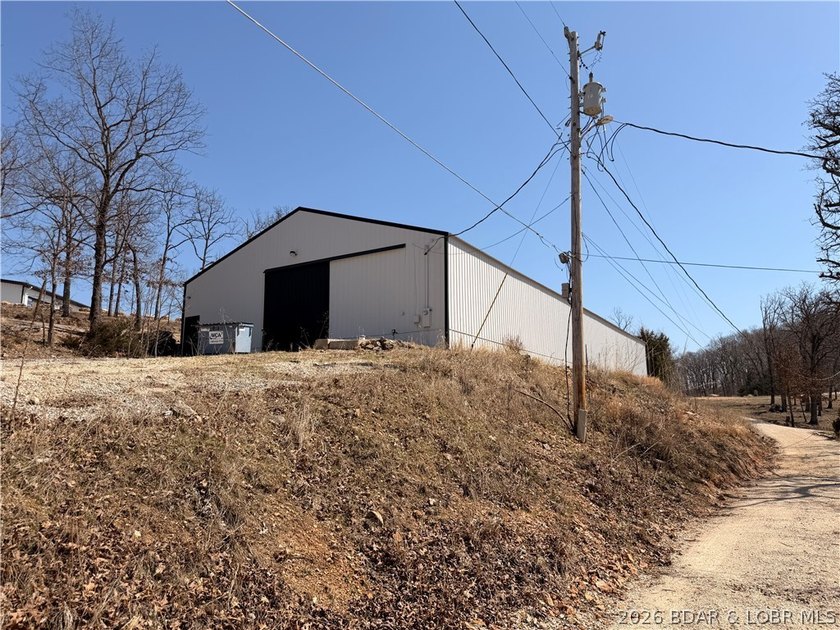 Boat Racer, Motor-coach or just too many toys this 6000 sq.ft - photo 7
