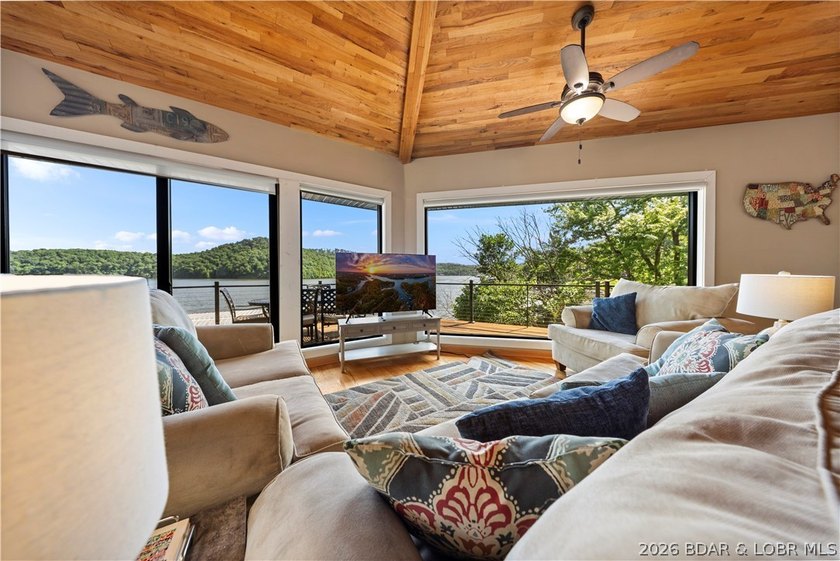 Escape to the quieter side of Lake of the Ozarks, where - photo 11