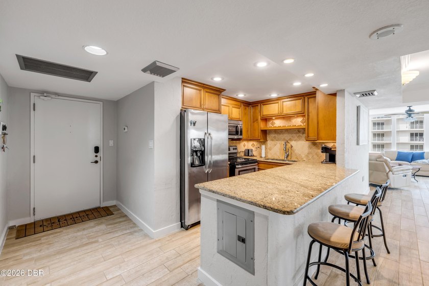 Direct oceanfront condo home with breathtaking ocean views can - photo 12
