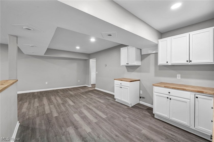 Welcome to this beautifully updated 3-bedroom, 2-bathroom home - photo 16