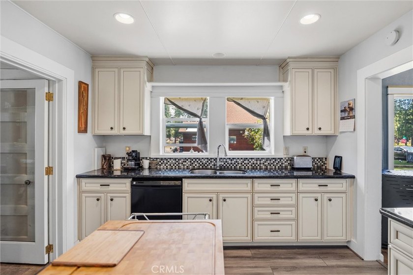 Charming and inviting, this 3-bedroom, 1-bath home offers a - photo 17