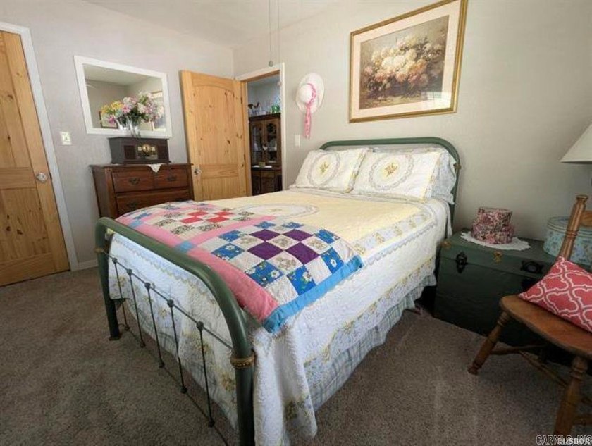 This lovely 3-bedroom, 2-bathroom home offers 1,632 square feet - photo 21