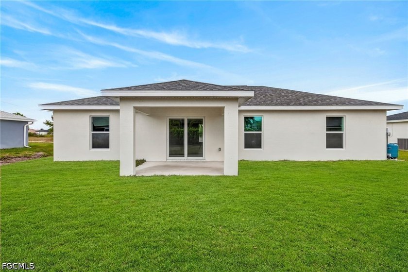 BUILDER PAID CLOSING COST CREDIT AVAILABLE! STOP RENTING - OWN - photo 22