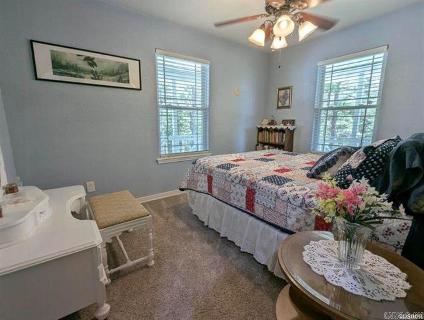 This lovely 3-bedroom, 2-bathroom home offers 1,632 square feet - photo 24