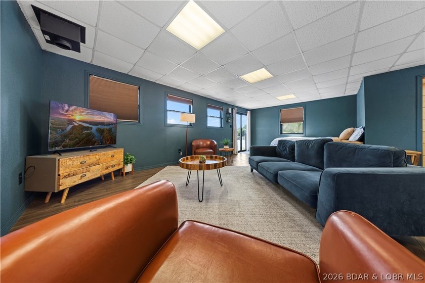 Escape to the quieter side of Lake of the Ozarks, where - photo 43