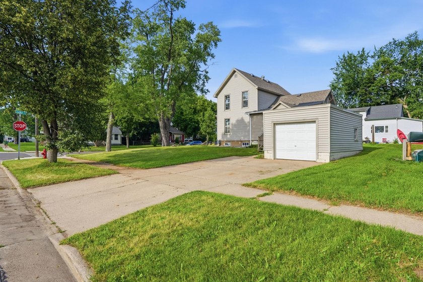 Historic charm meets modern updates in this nearly fully - photo 36