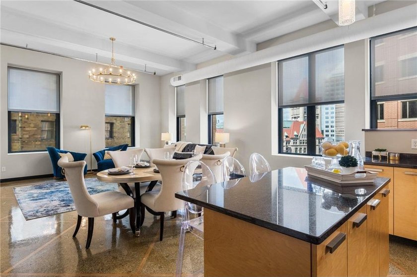 This beautifully updated Lowry condo offers multiple scenic - photo 4