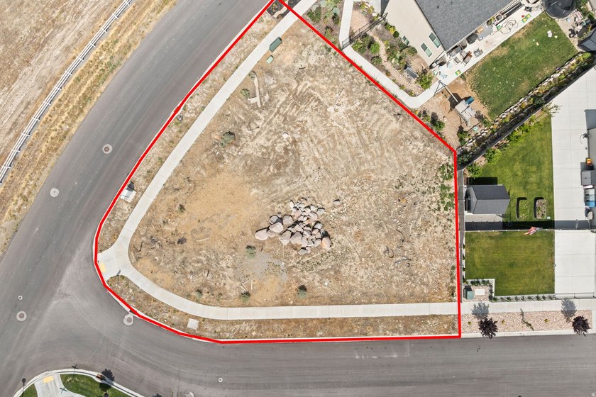 Build your dream home on this exceptional corner view lot - photo 20