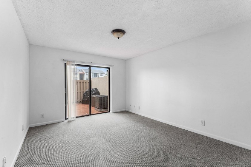 Don't miss this exceptional opportunity to own a beautifully - photo 22