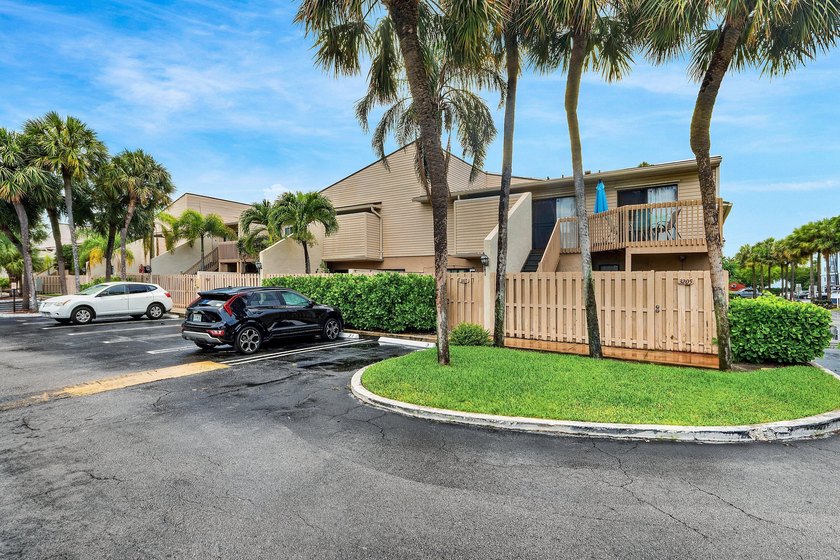 Don't miss this exceptional opportunity to own a beautifully - photo 24