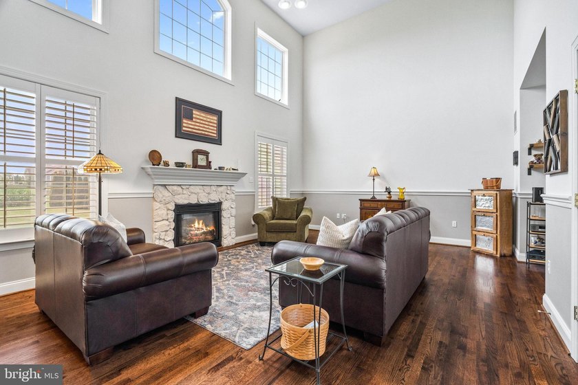 Experience timeless craftsmanship and exceptional living in this - photo 7