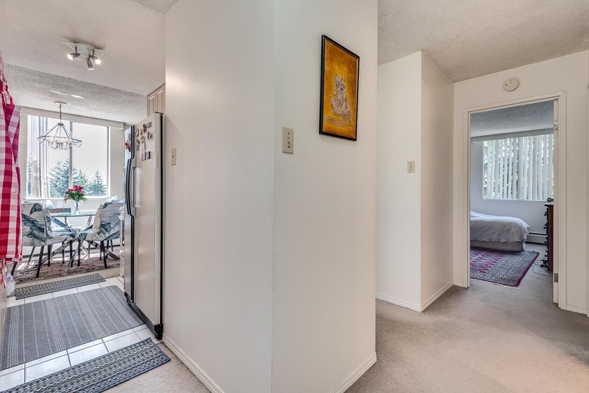 Well maintained southwest corner two bedroom, two bathroom home - photo 20