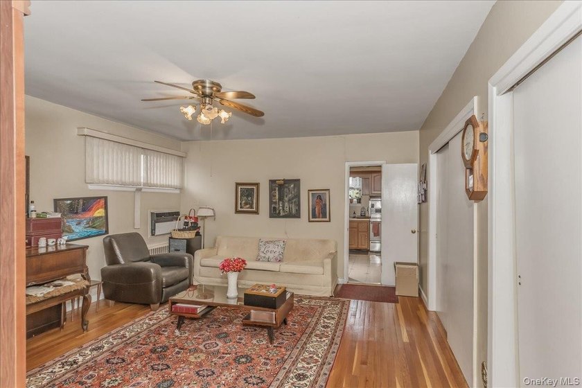 This charming brick detached ranch in Jamaica, Queens offers - photo 12