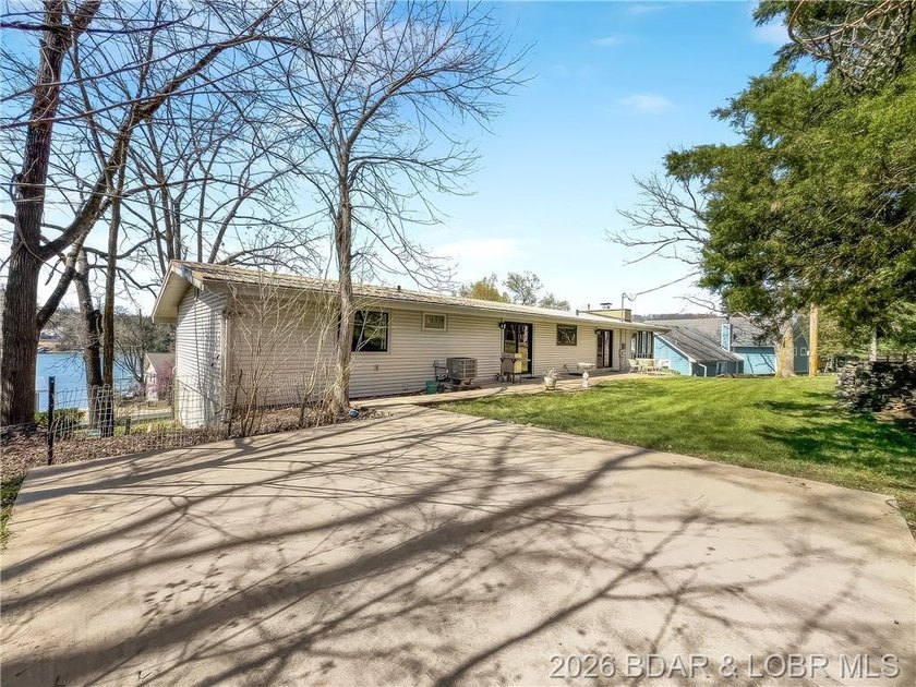 Phenomenal view of the lake from this 4-bedroom 3-bath home in - photo 9