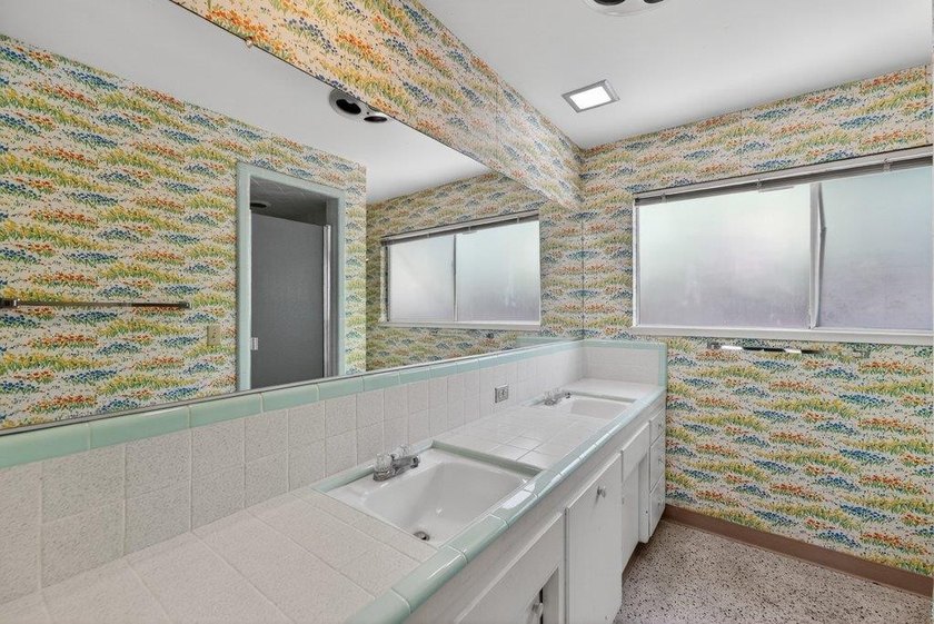 Welcome to Rolling Woods Estates, one of the area's most coveted - photo 11