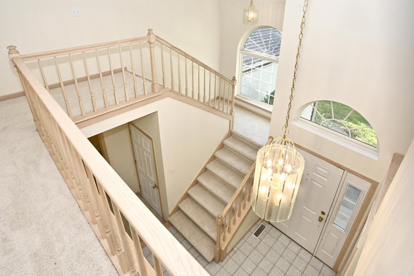 Spacious and inviting 4-bedroom, 2.5-bath home conveniently - photo 19