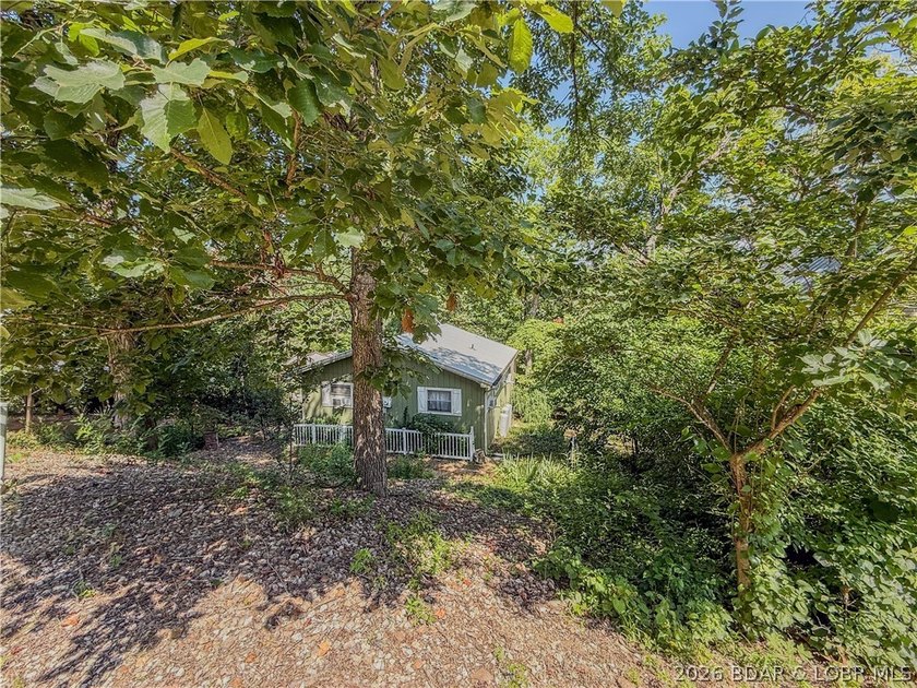 If you're looking for a peaceful cove setting, this furnished 2 - photo 24