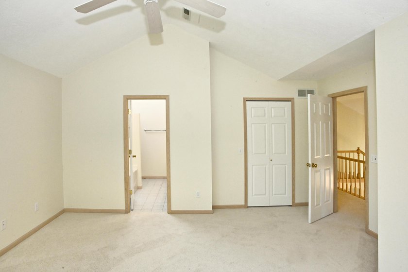 Spacious and inviting 4-bedroom, 2.5-bath home conveniently - photo 26