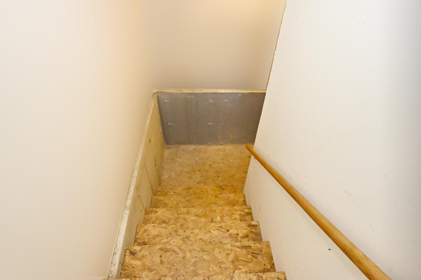 Spacious and inviting 4-bedroom, 2.5-bath home conveniently - photo 32