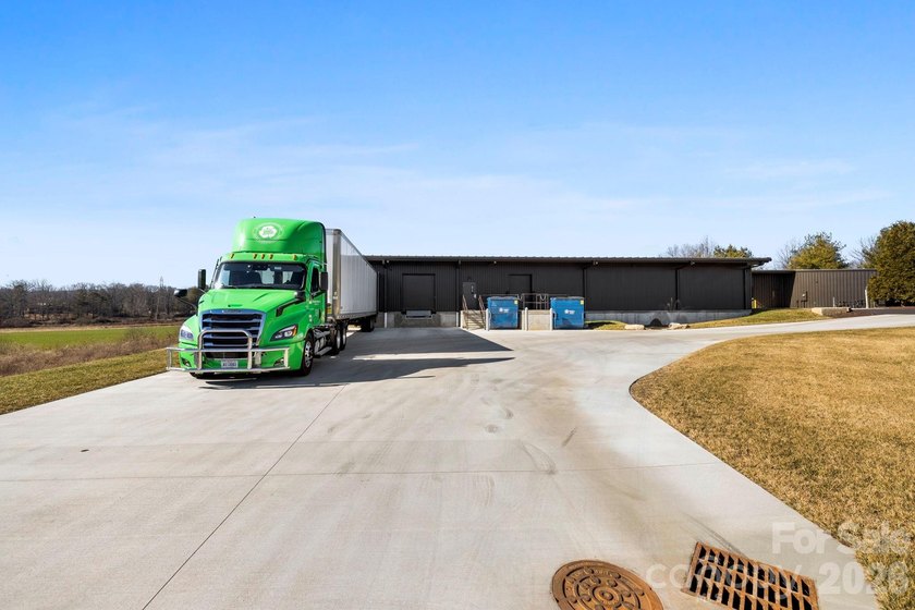 Move in Ready! 24,000 SF Modern Industrial Facility | Prime I-26 - photo 38